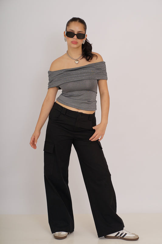 Pantalon Cargo Negro Tiro Bajo